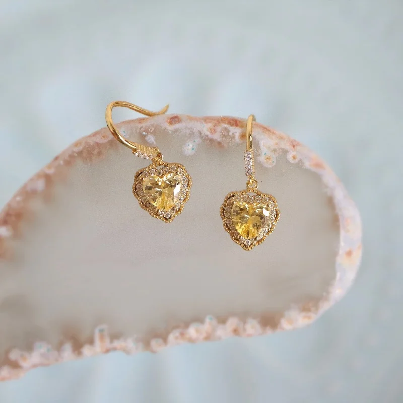 

Bling Romantic 925 Silver Yellow Crystal Heart Drop Dangle Hook Earrings For Women Inlfuencer Gold Quartz Ear Huggies Jewelry