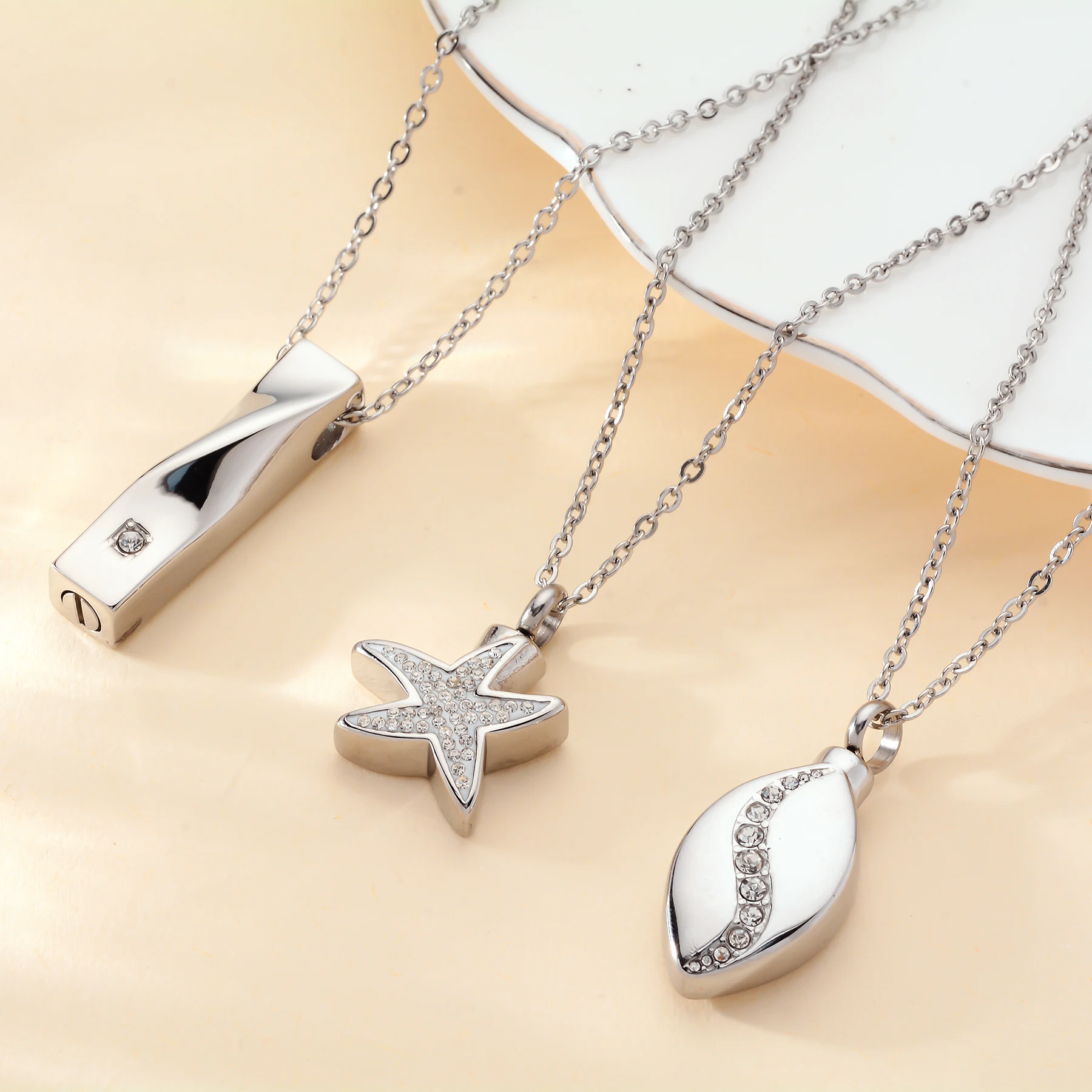 Stainless Steel Rhinestone Star Tear Drop Twist Bar Ashes Jewelry Cremation Necklace Memorial for Ashes Keepsake Urn Pendants