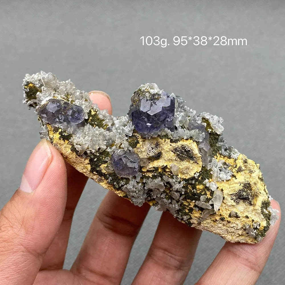 100% natural Chinese Fujian blue fluorite and calcite (fluorescent effect) symbiotic rough crystal quartz healing specimen