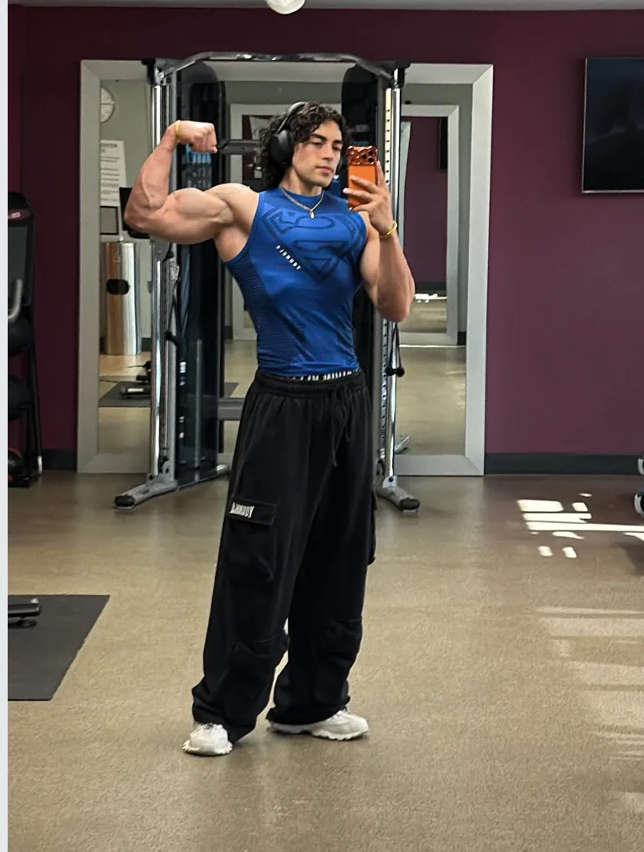 Thumbnail 3 - #32 Best Mens Athletic Tops to Buy In 2026