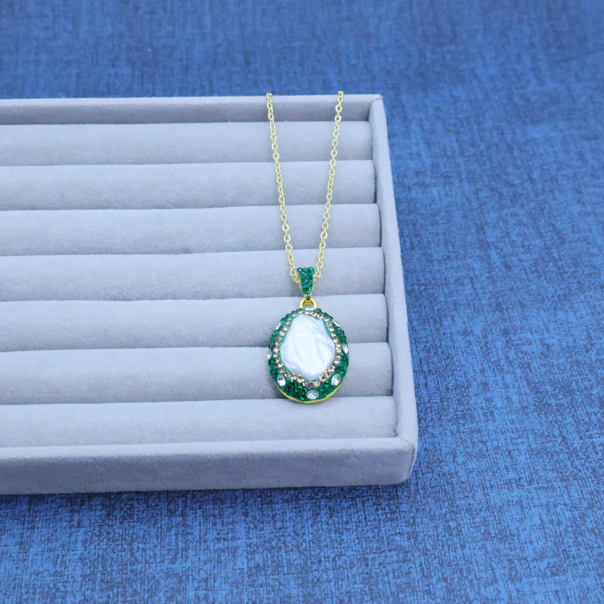 DIY accessories New cross-border European and American natural baroque pearl three-piece set green fashion light luxury hand-inl