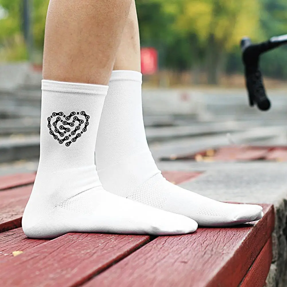 Bike Socks Excellent Good Breathability Sport Socks Comfortable Sport Socks High Elasticity Middle Socks for Outdoor