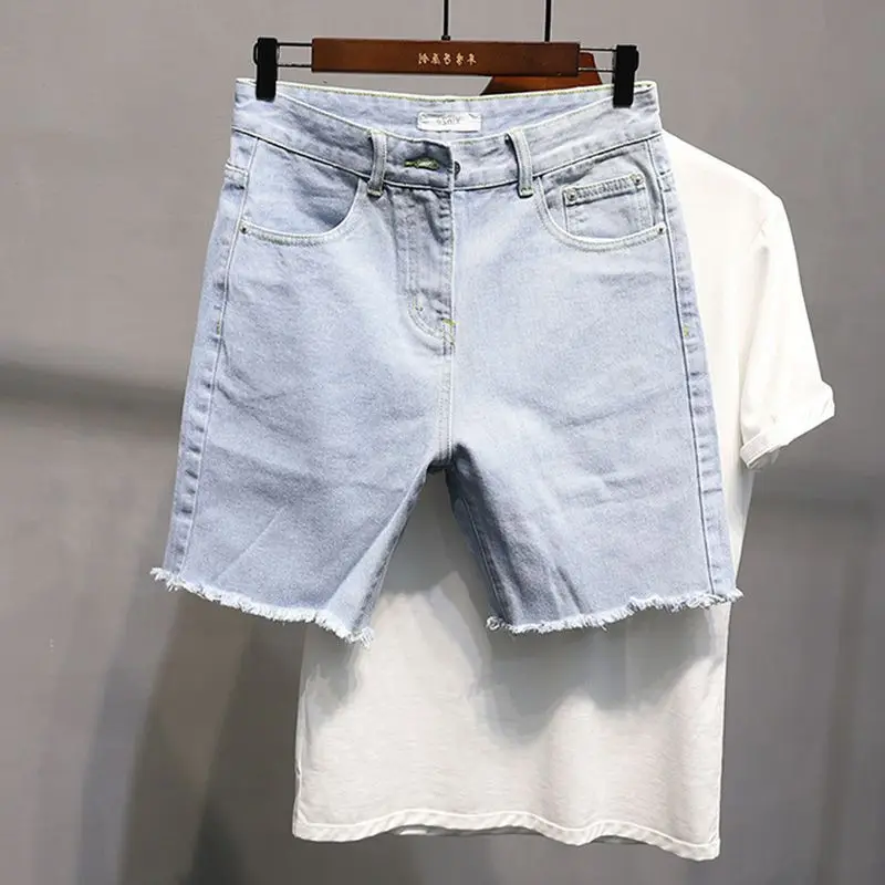 Man Luxury Clothing Shorts Men's Summer Half Pants Korean Youth Light Blue Rough-edged Jeans Trendy Small Feet Medium Pants