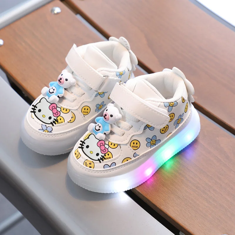 

Кроссовки для мальчиков 1-6 лет на мягкой подошве Sanrio hello kitty, весенне-осенние новые детские туфли с освещением, детская прогулочная обувь