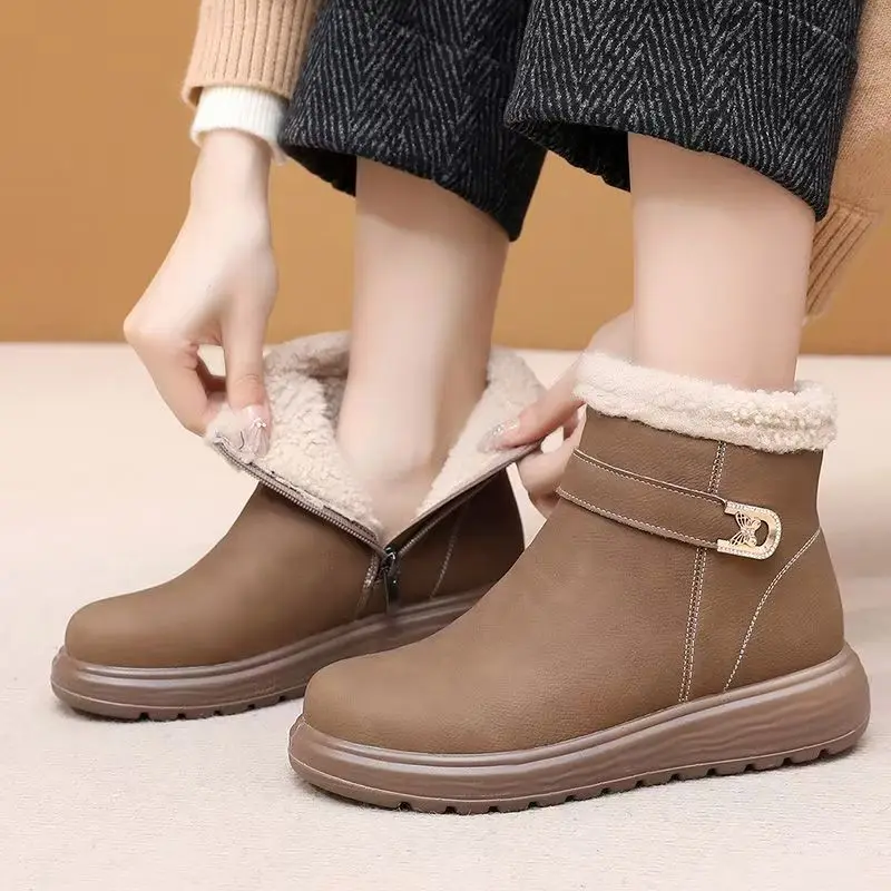 

Women's Real Leather Flat Sole High Top Snow Boots Winter New Soft Sole Non Slip Thicken Plush Keep Warm Ankle Cotton Shoes