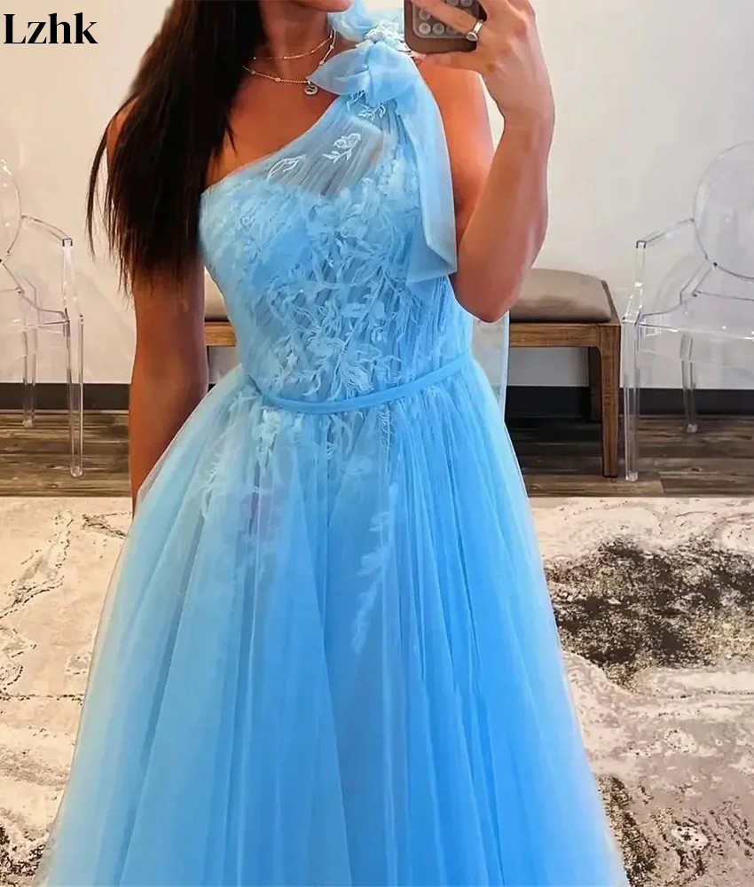 Customized Sexy Tulle A-Line One Shoulder 3D Bow Appliques Evening Dress High Quality Sleeveless Floor Length Party Gowns
