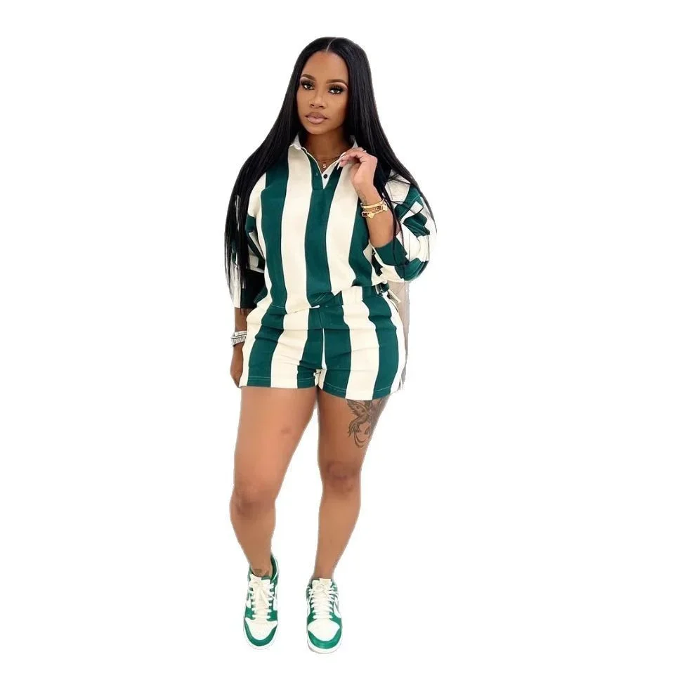 مجموعة مخططة مكونة من قطعتين، مجموعة من الأعلى وسروال قصير عالي الخصر بدون جهد للنساء