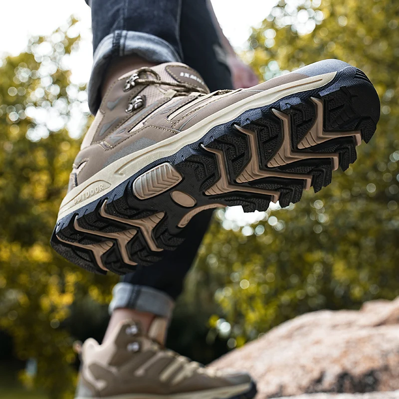 2023 Winter Men Outdoor Hiking Shoes Trekking Ankle Boots Mountain Shoes Men Tracking Hiking Casual Sneakers Sports Shoes