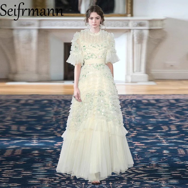 Seifrmann 2026 printemps femmes nouvelle lumière luxe et élégance col rond manches courtes maille broderie taille cintrée robe