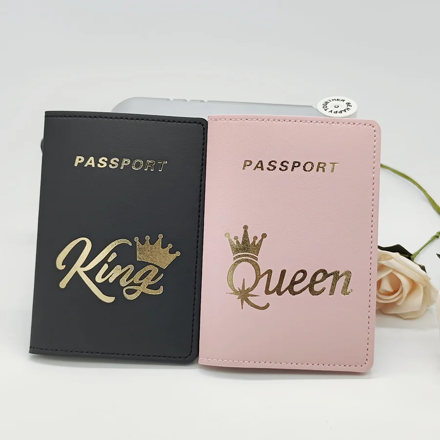 2 pezzi/set QUEEN KING Amanti/Coppie Accessori da viaggio in PU Custodia per passaporto/Cover/Supporto per donne o uomini