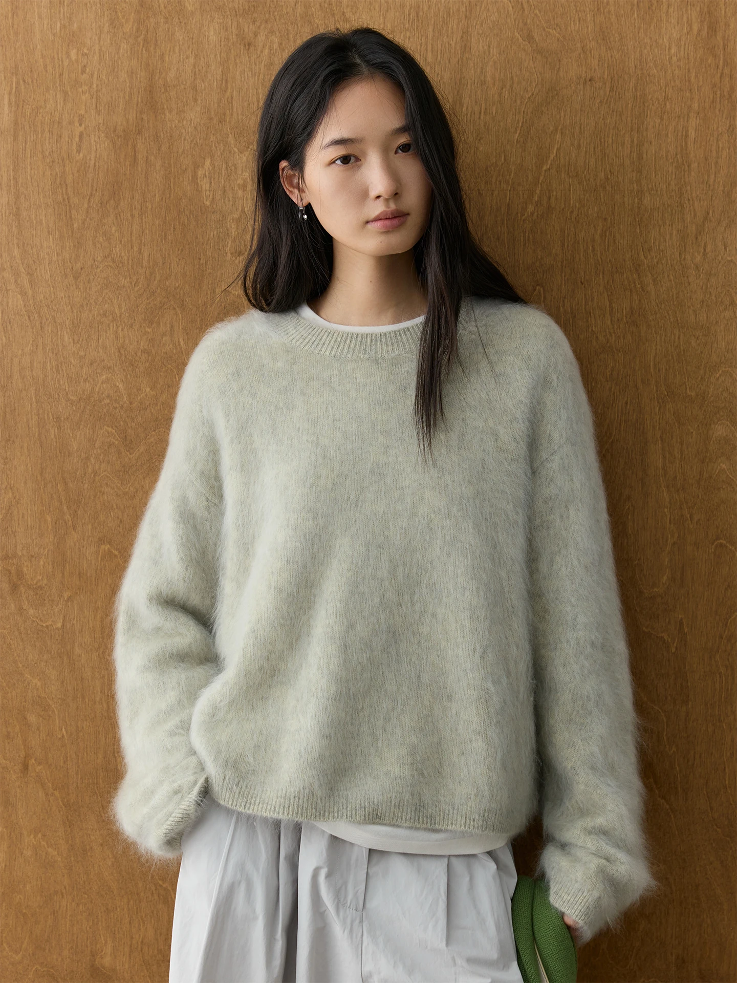 

Zhihua Cloud Treasure Thiened Knitted Wool Sweater Women's round Ne Pullover Soft Camere Long Sve Commute Sle
