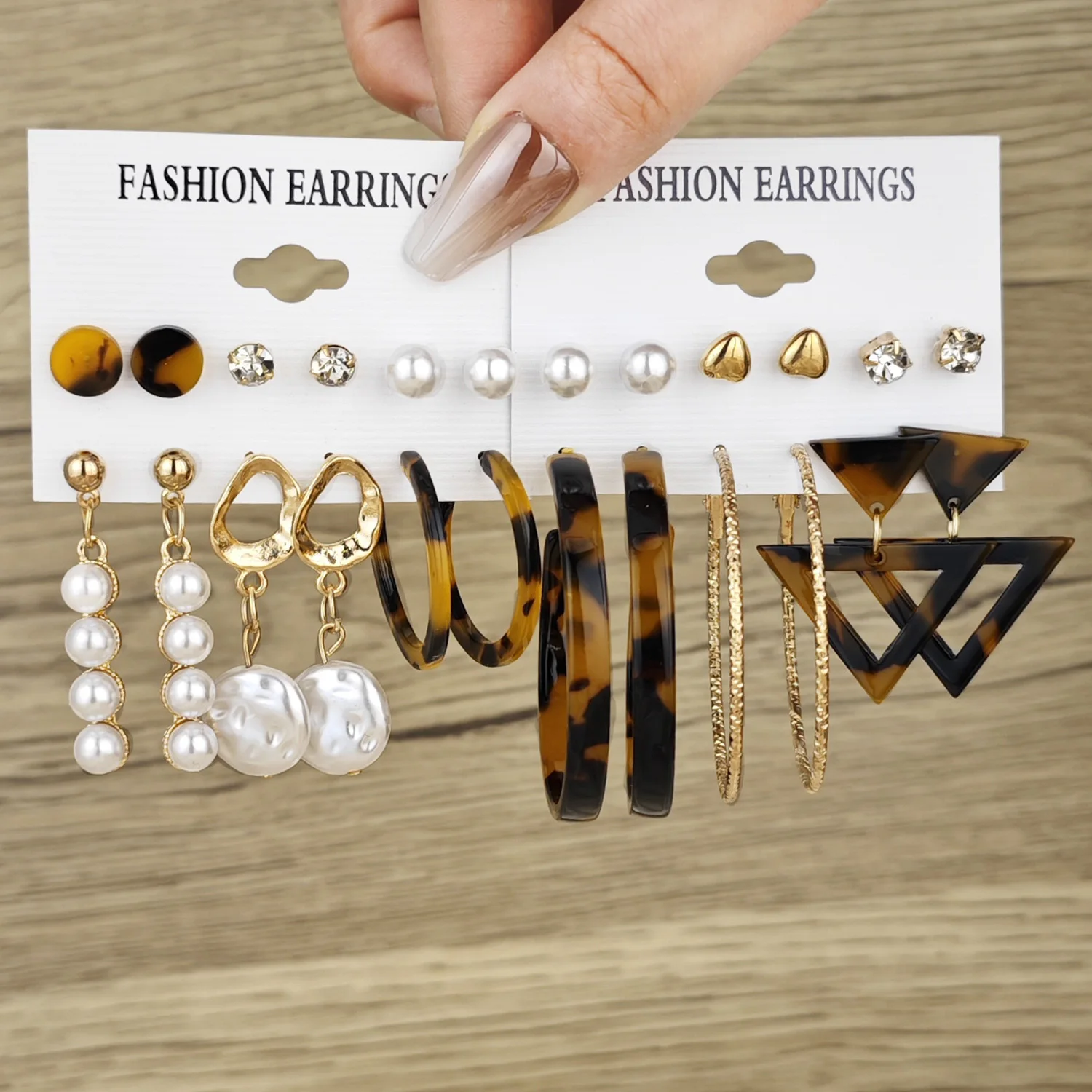 Retro Circle Pearl Earrings, 6 Pairs Combination, Fashionable and Stylish, Creative Acrylic Geometric Earrings