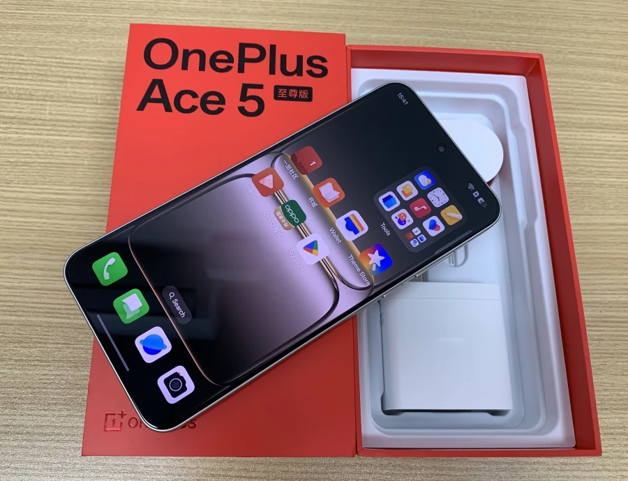 Chinese Version Unlocked OnePlus Ace 5 Ultra 6.83inch AMOLED MTK Dimensity9400+ 50MP 6700Mah 100W SuperVOOC NFC OTA Ace5 Ultra