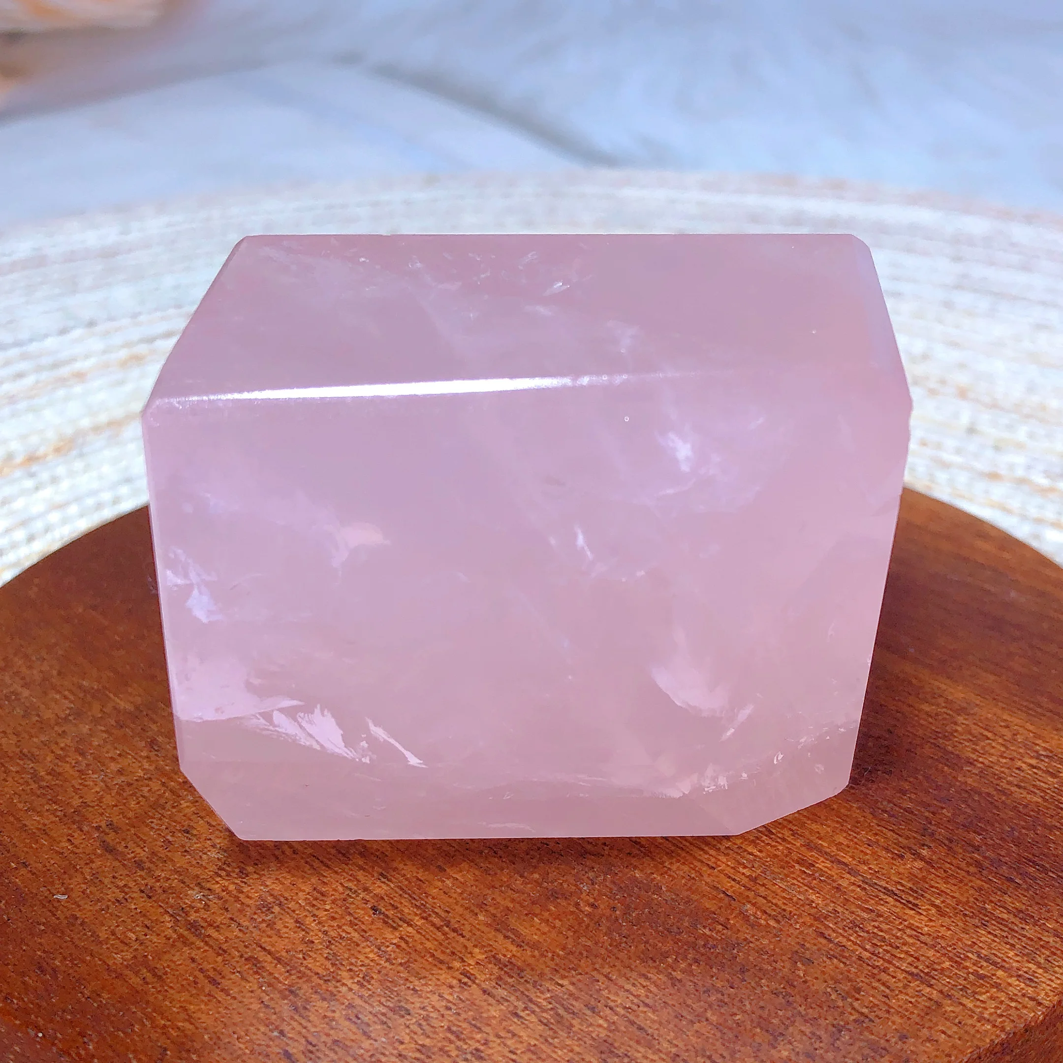 Healing High Quality Natural Crystals Rose Quartz Freeform Polished Gemstones Home Decorations Mineral Gift