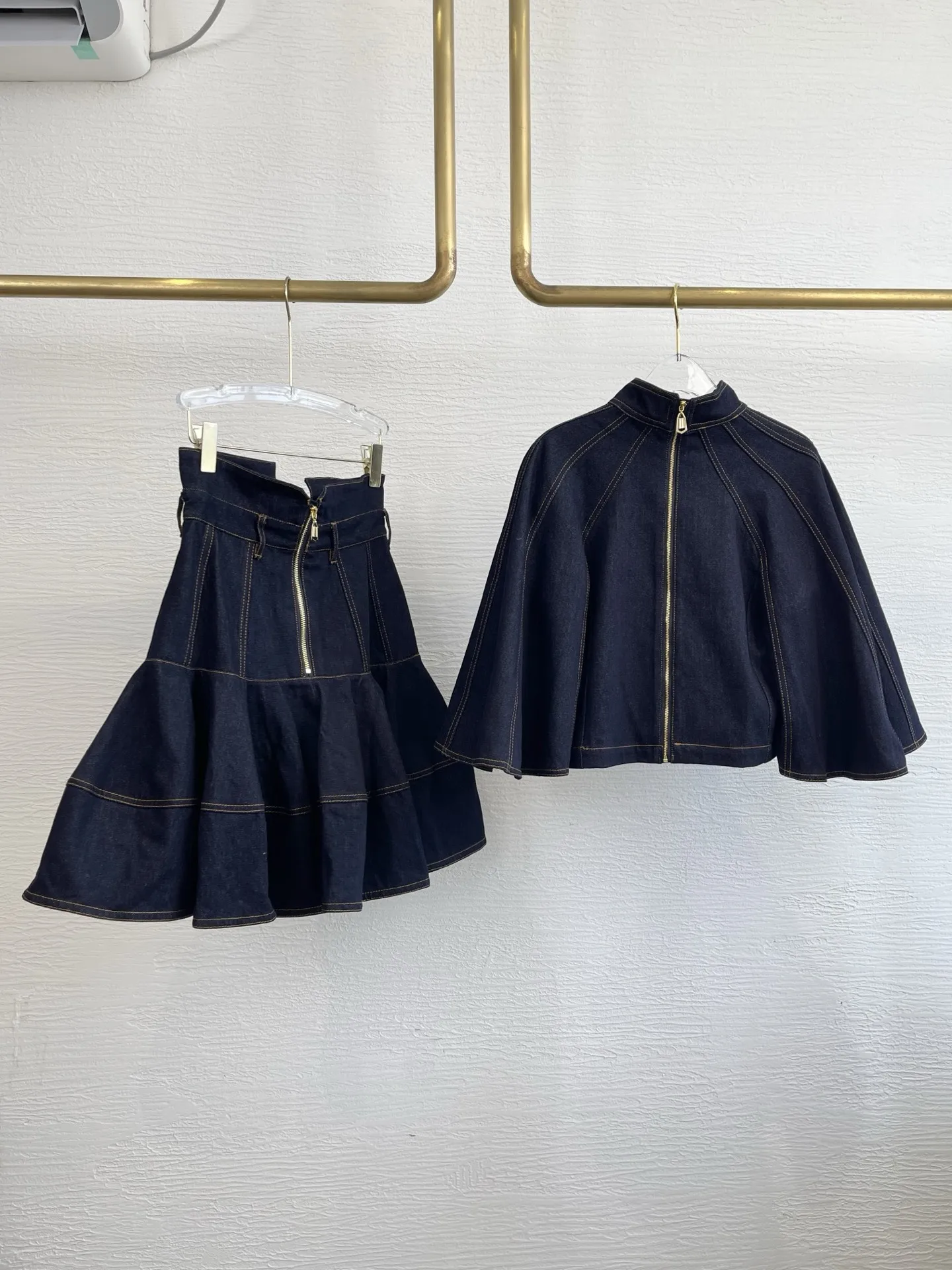 Set top in camicetta di jeans con colletto alla coreana e maniche a 3/4 blu navy