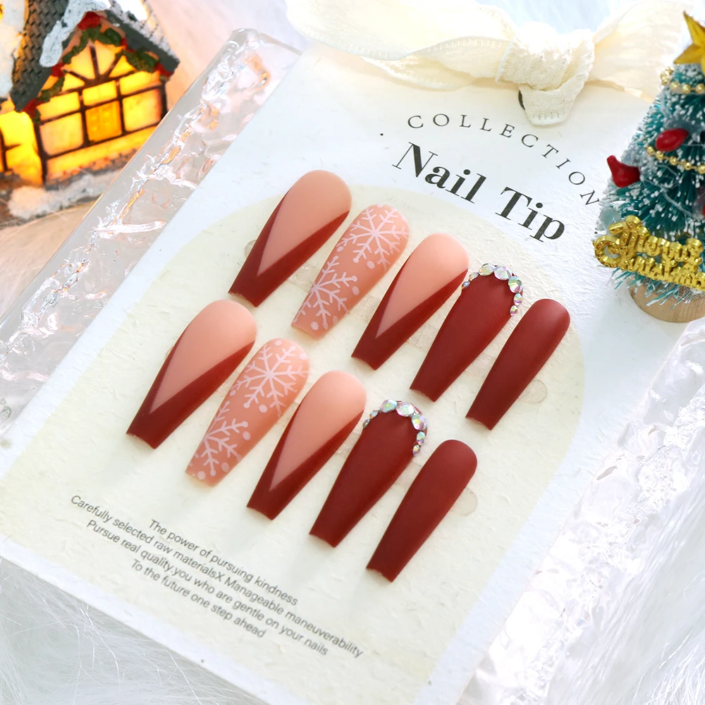 أظافر مزيفة بتدرج أحمر فرنسي ، تابوت متوسط الطول ، ندف ثلج من الزركون ، أظافر اصطناعية ، احتفال شتوي ، أظافر عيد الميلاد