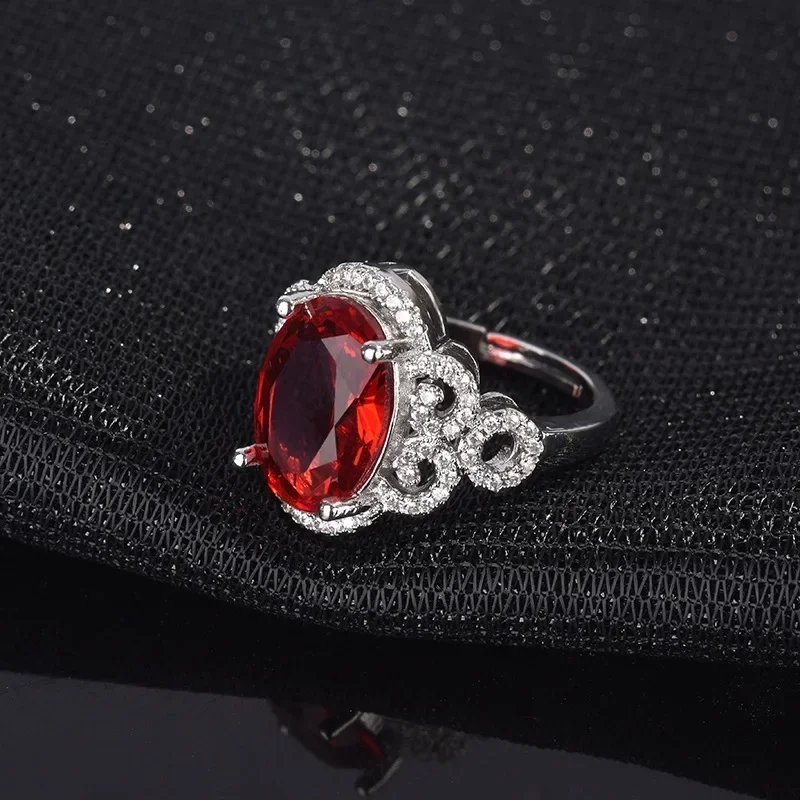 Fashion hollow heart pattern ruby ring elegant light luxury flower texture engagement red diamond ring