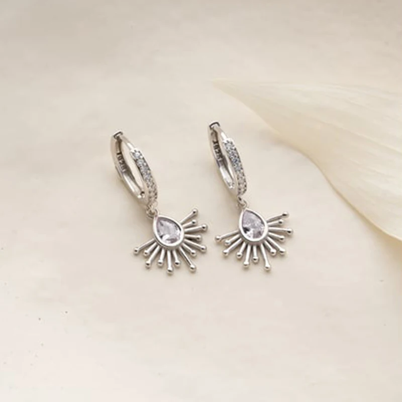 925 Sterling Silver Ear Needle Classic Retro Water Drop Semi-sun Micro-set Zircon Pendant Earrings Fashion Luxury Jewelry Gifts
