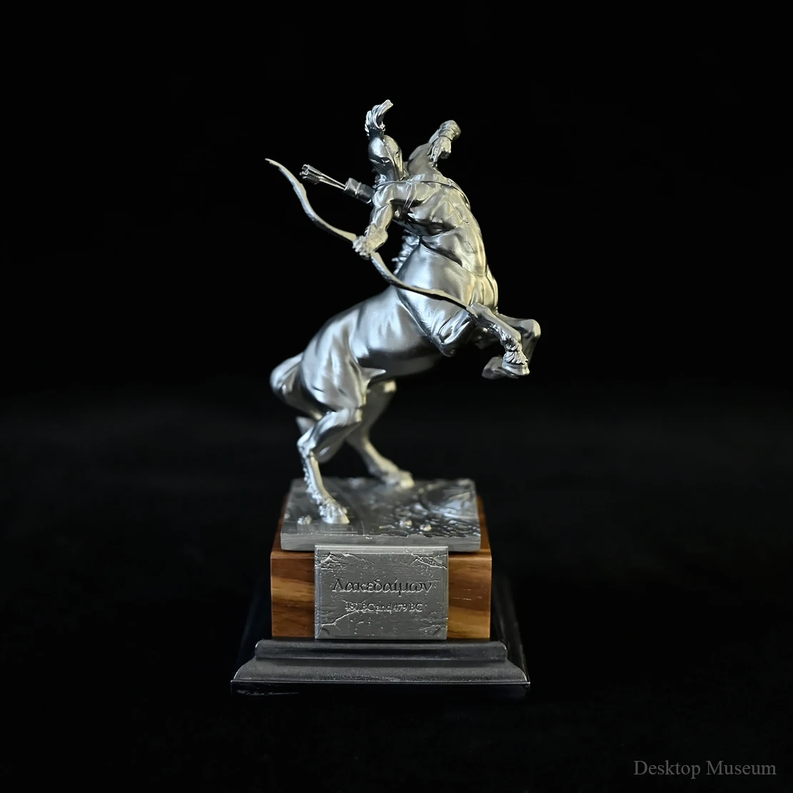 110MM Resin container Creative home and office decorations desktop ornaments Spartan knight LTCP-325