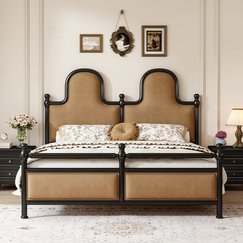 

French Retro Old Paris Solid Wood Bed Velvet Soft Bag 1.8 M Double Black American Roman Column Bedroom Marriage Bed