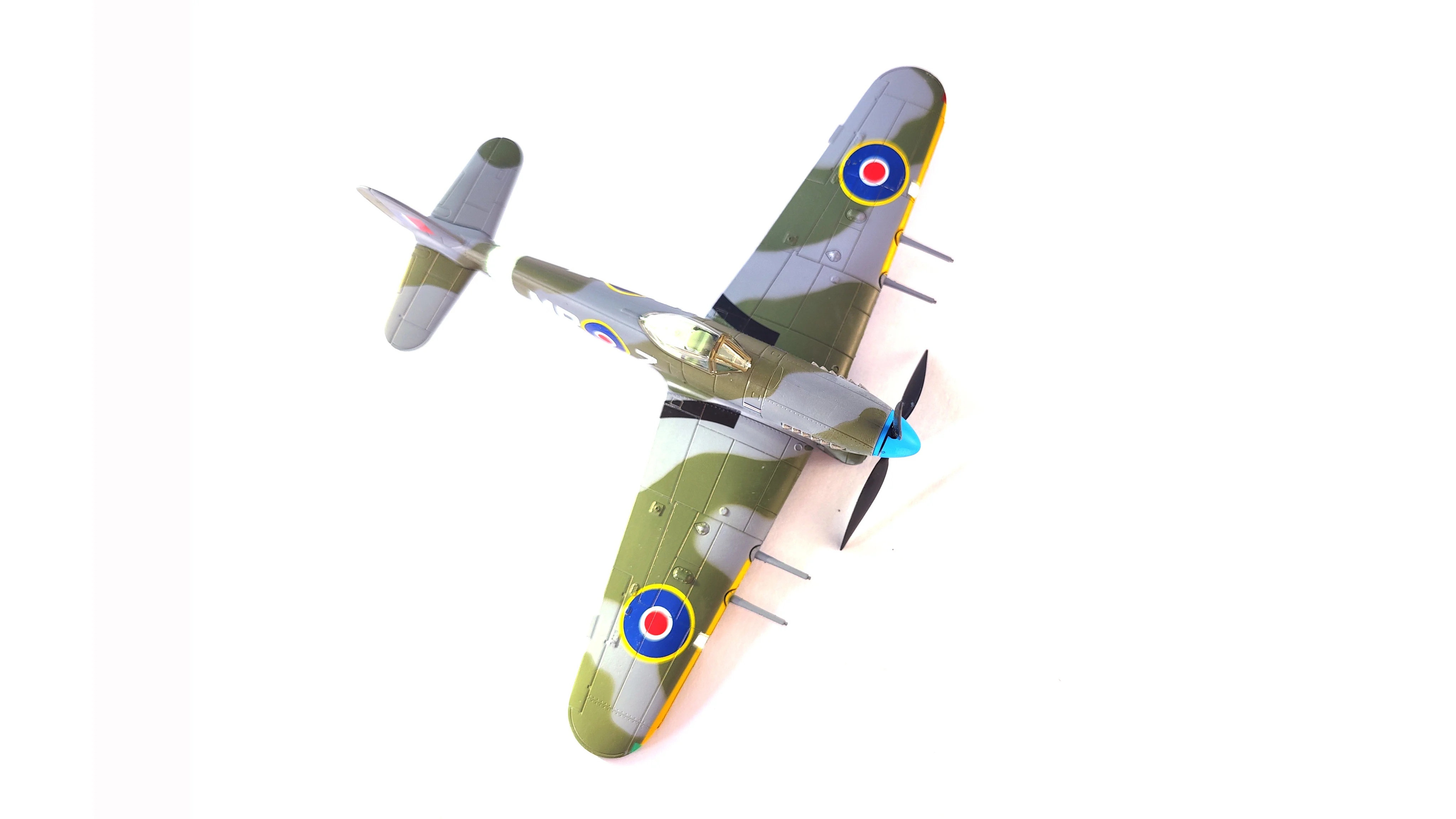 Speciale Aanbieding 1/72 Uk Hawker Tyfoon Mk 1b 1942 Fighter Model Legering Collectie Model