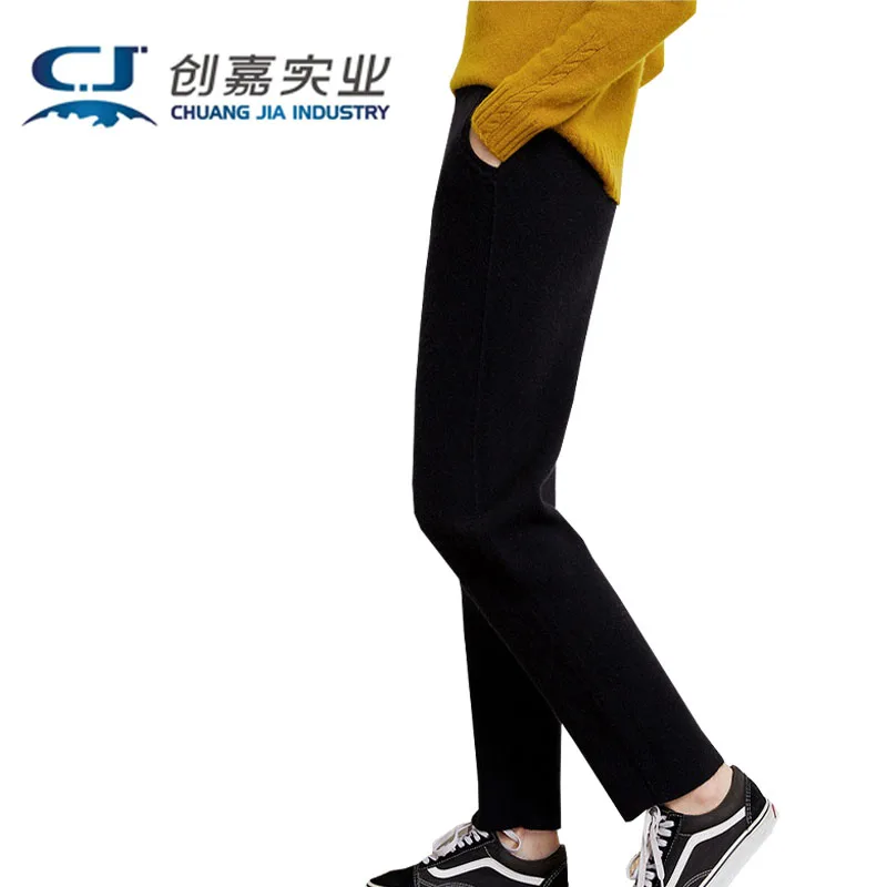 Autumn and Winter New Thick Cashmere Shorts Women's Casual Slimming Knitted Wool Pencil Pants Light and Soft Jogging Outdoors