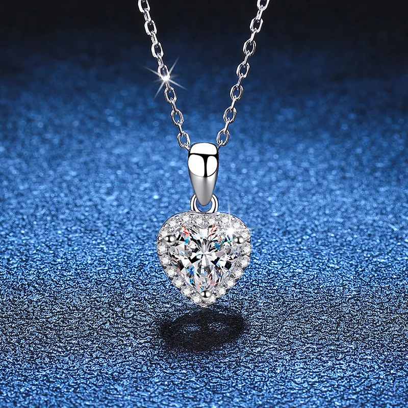 

D Colored Moissanite Pendant with Love Shaped 18K Gold and 1 Carat Diamond Set Moissanite Necklace Platinum PT950 Imprint