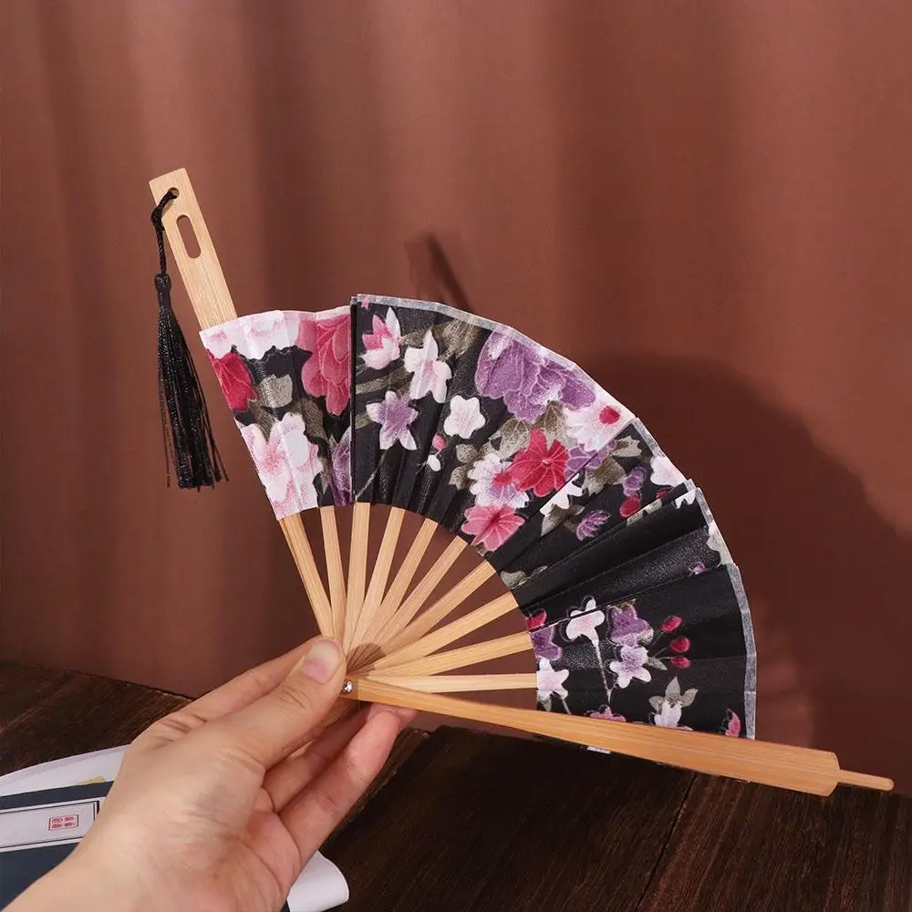 Portable Round Folding Hand Fan Bamboo Handle Elegant Chinese Fans Classical Exquisite Windmill Fan Lady