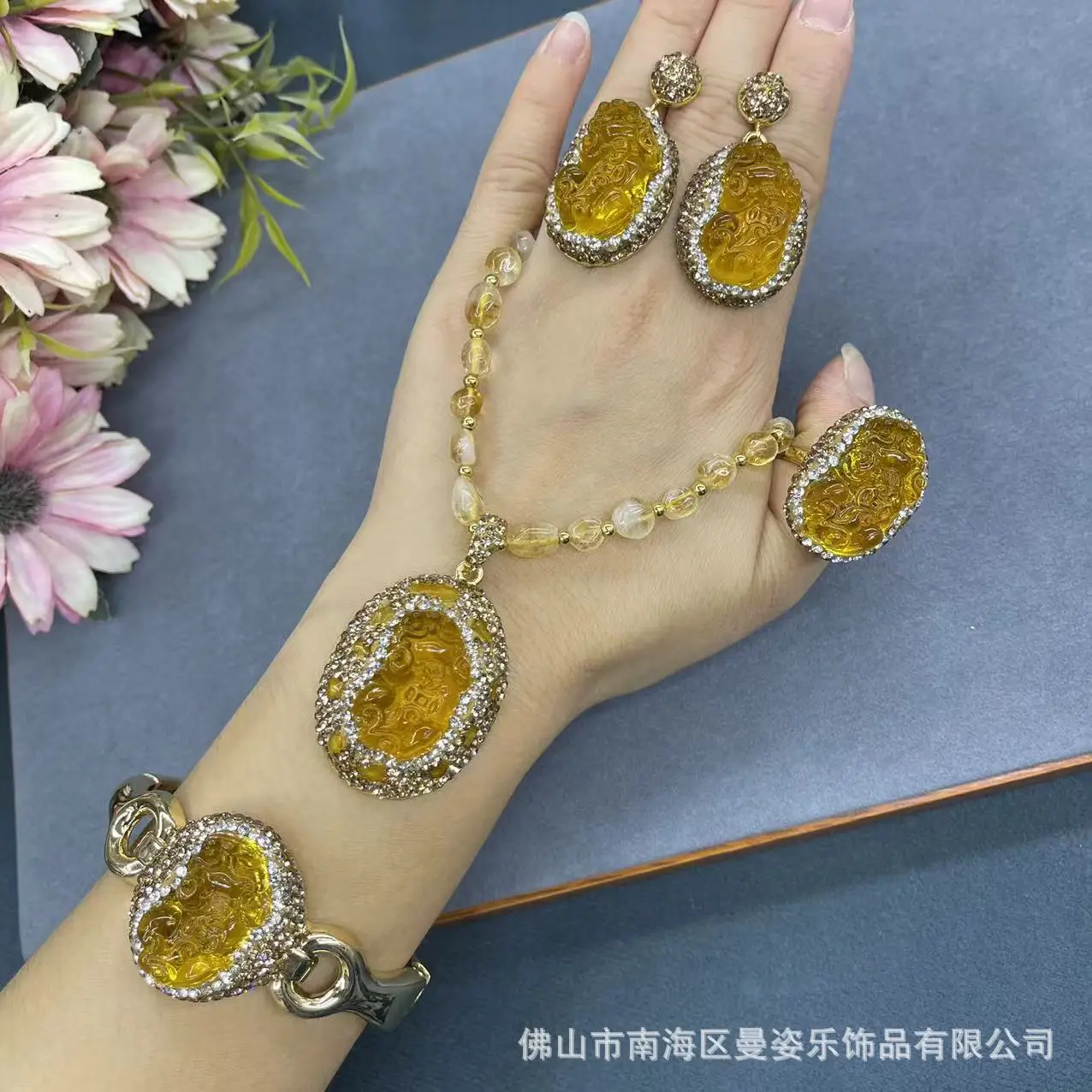 DIY accessories Medieval new glazed Pixiu four-piece set full of diamonds design European and American cross-border resources co