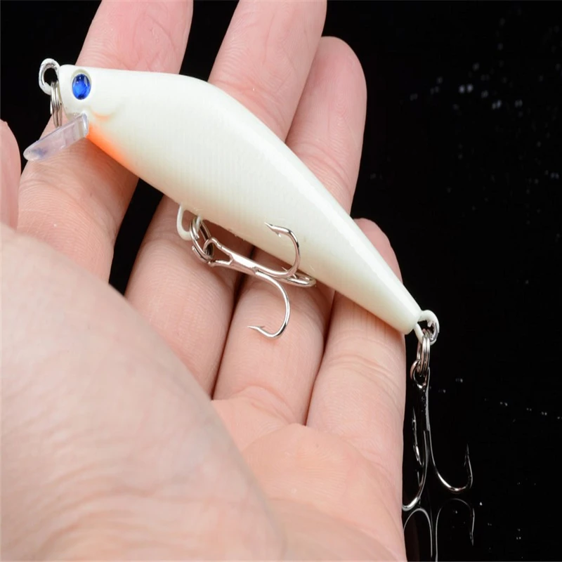 1pcs Fishing Luminous Hard Bait 3d 8cm 8g  Night Minnow Artificial Hard Wobblers Lures Warped Bass Isca Crankbait Fishing Tackle