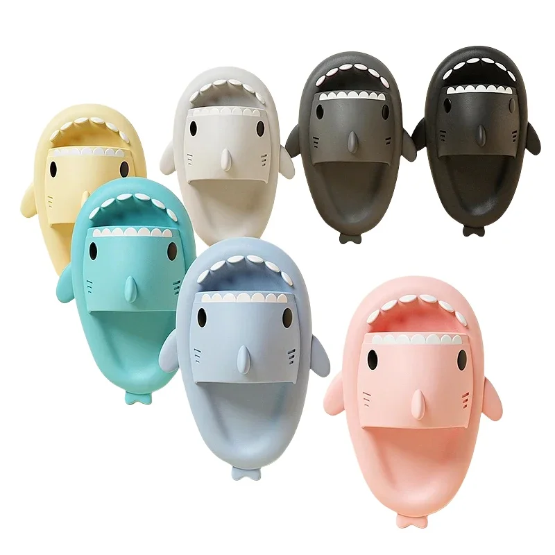 Cute Feslishoet Shark Slippers Soft Beach Cloud Platform Women Indoor Bathroom Slides Summer Mules Outside EVA Men Shoes