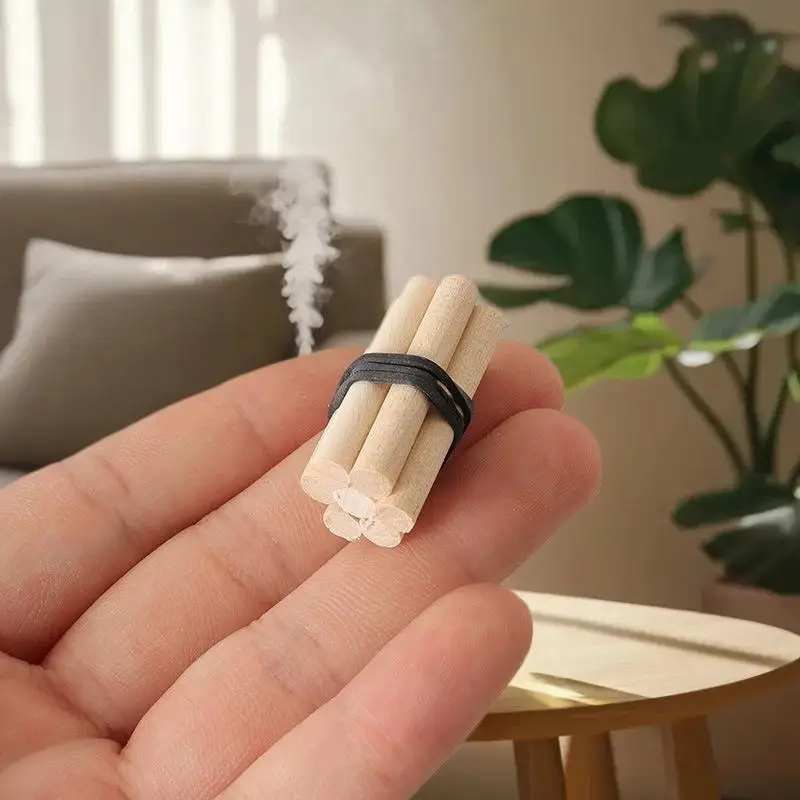 แพ็ค 5 ชิ้น อุปกรณ์เสริมบ้านตุ๊กตาจำลองฟืนขนาดเล็ก สเกล 1/12 เหมาะสำหรับตกแต่งบ้านตุ๊กตาในฉากตั้งแคมป์