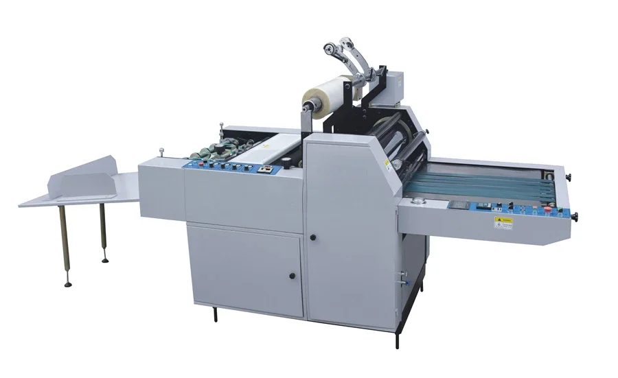 YFML920A Semi-automatic opp plastic film Laminating Machine With cutter, high pressure printed paper board hot laminator