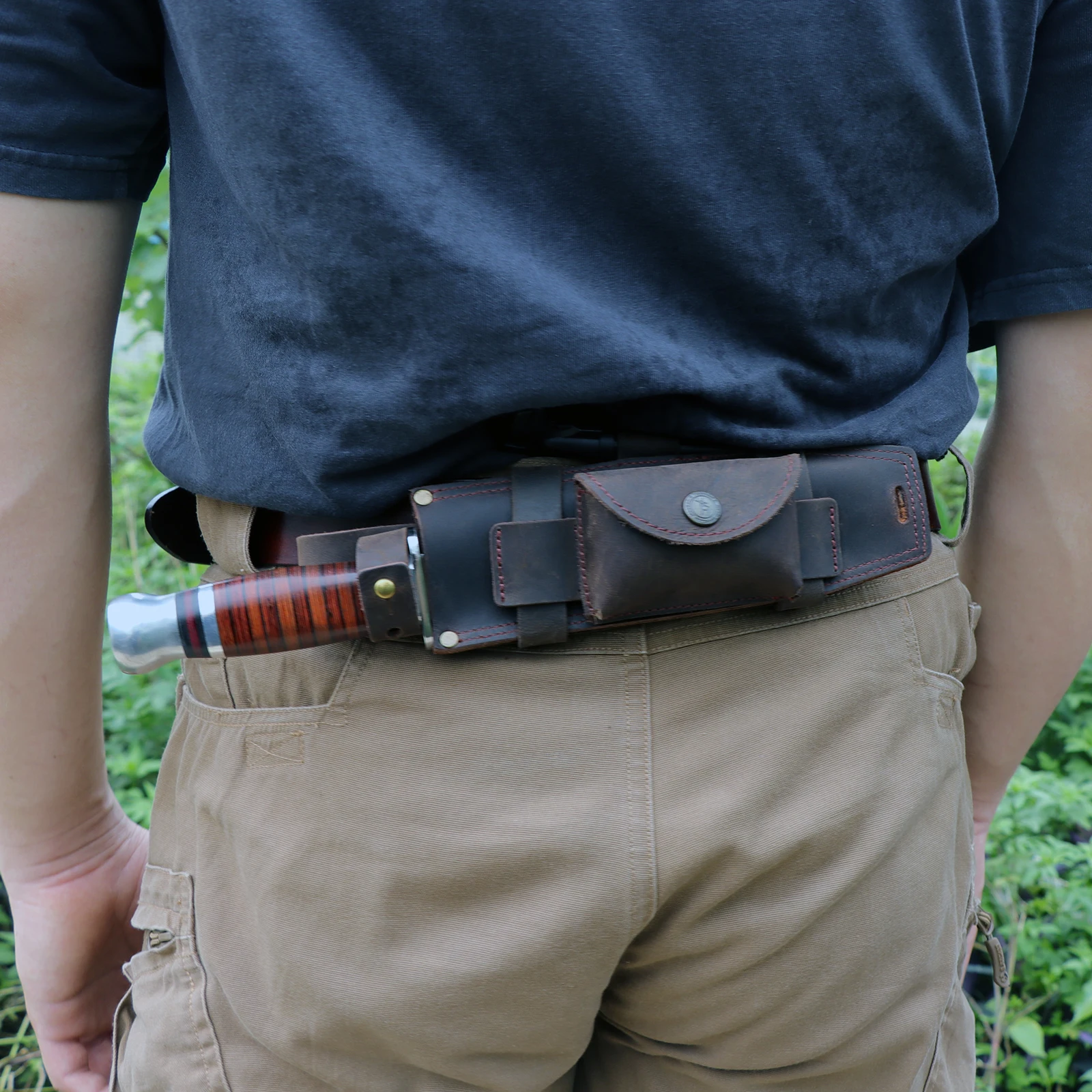 Tourbon Camping-Ledermesserhülle Jagd-Mehrzweck-Festklingentasche mit Feuerstarter-Schlitz für Gürtel (ohne Messer) – Detail 5