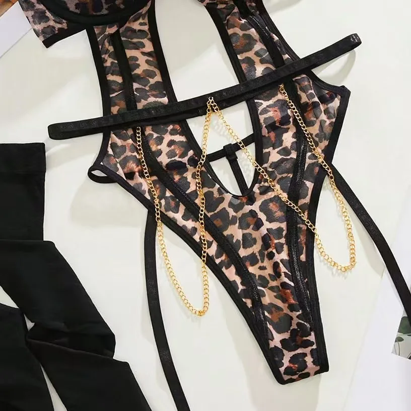 طقم ملابس داخلية تيدي بطبعة الفهد لعام 2025 مع ملابس داخلية بسلسلة معدنية وجوارب ملابس داخلية حمالة صدر مثيرة للنساء #5