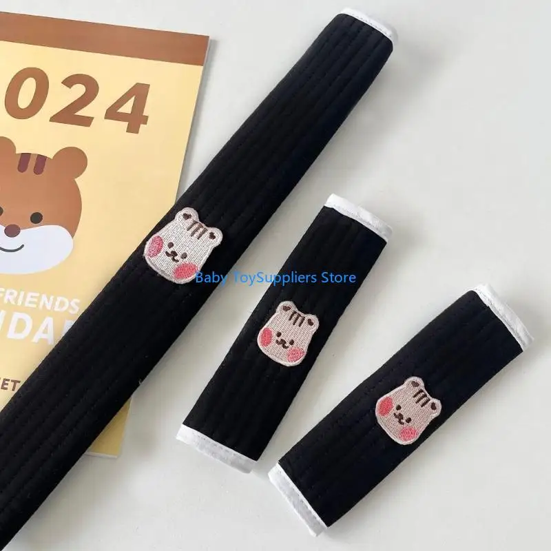 وسادة حزام عربة الأطفال R1WF أنيقة وعملية مع غطاء حماية لمسند الذراع الأمامي على شكل حيوان ومقود سهل التركيب