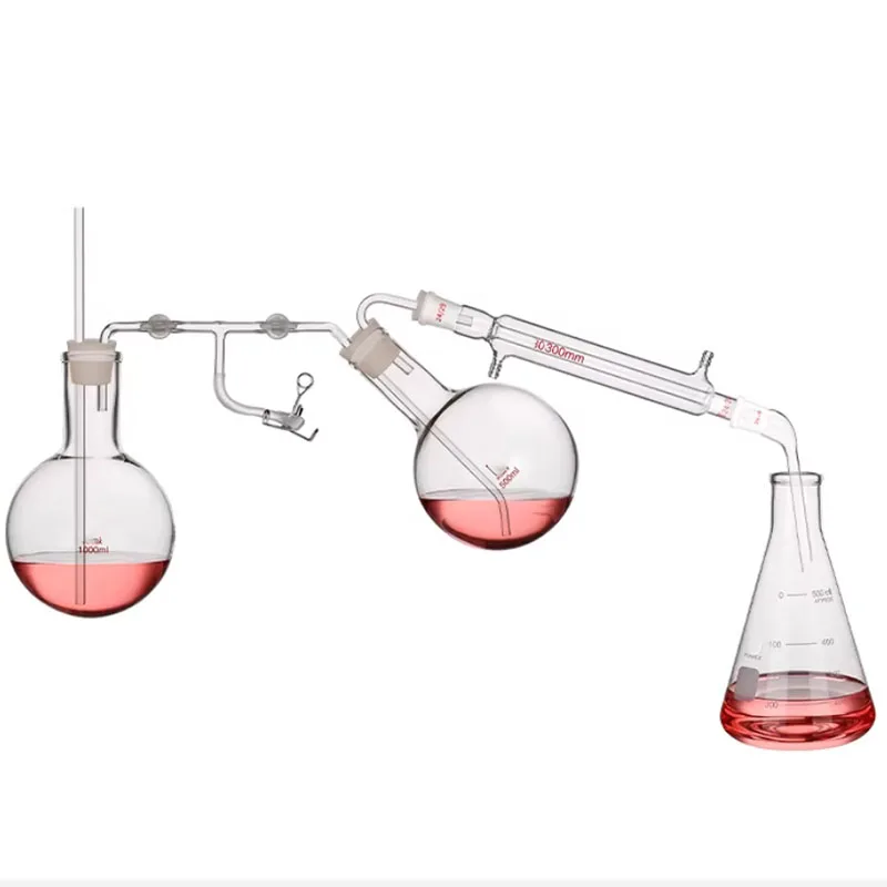 Steam distillation device organic extraction distillation reaction essential oil extraction condensed water generation device