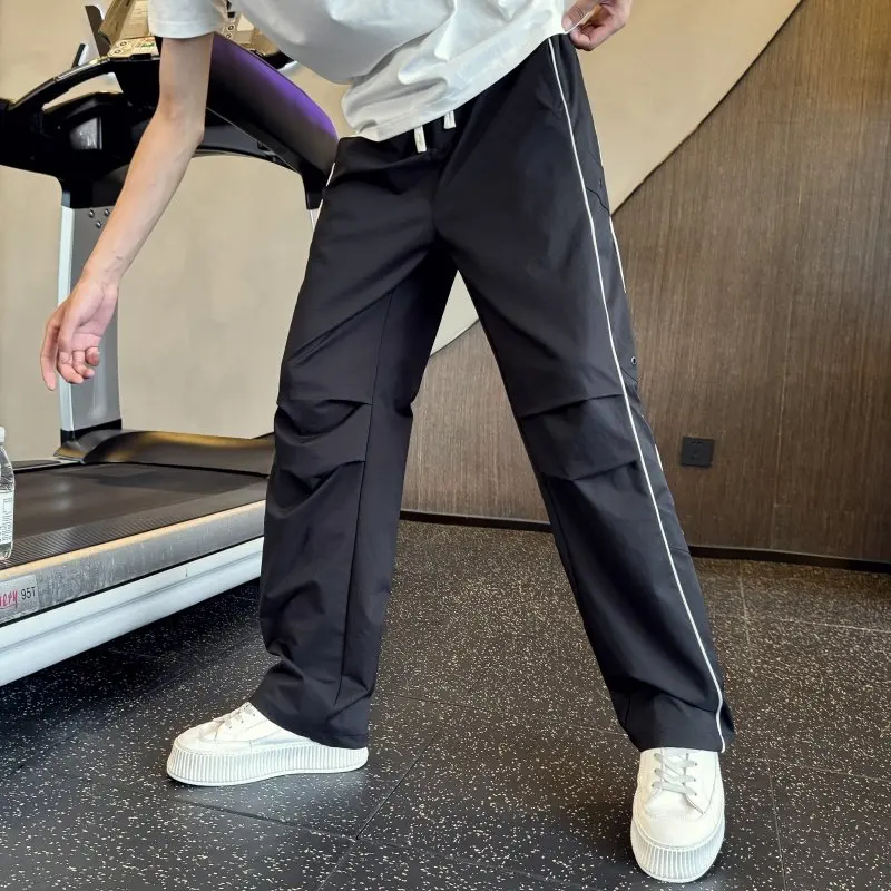 

Мужские широкие брюки в американском стиле, повседневные, в полоску, с поясом, свободного кроя, осенняя новинка, из полиэстера, прямого силуэта