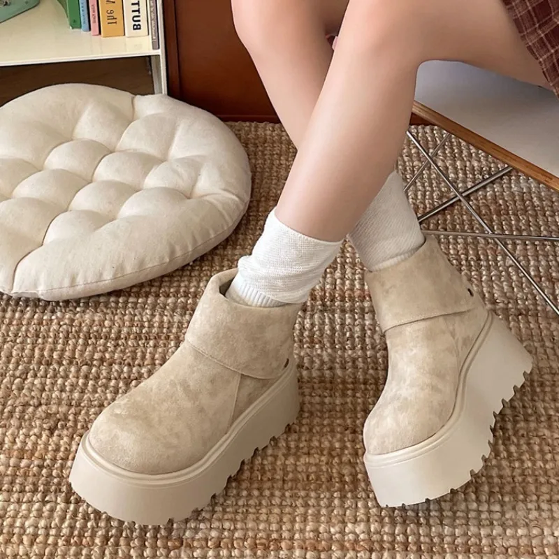 WomenSuede Platform Ankle Boots Round Toe Fold Cuff Back ZipperHeight IncreasingBooties AutumnWinter Retro Warm Casual SnowBoots