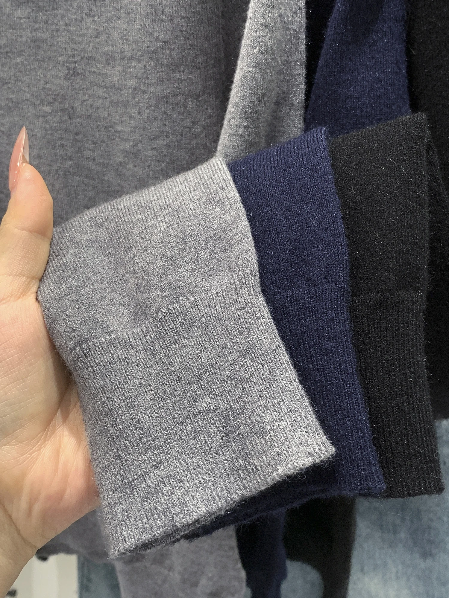 Cobalt Blue Patchwork Collar Long Sleeve V-Neck Knitted Base Shirt Women Winter New Short Top Soft Polyester Fiber Commute Style