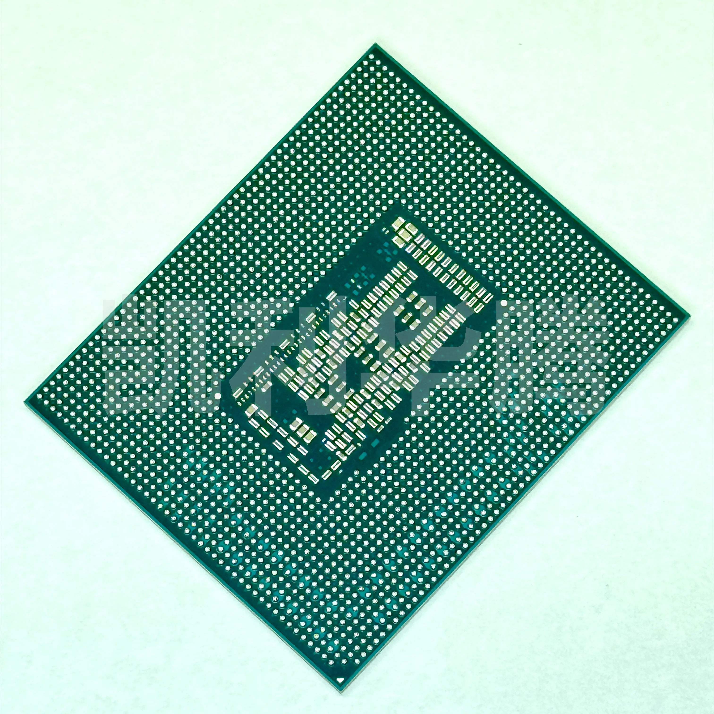 100% NEW I5-14500HX SRMXJ  i5-13500HX SRME7 I7-13700HX SRME5 i7-14700HX SRMXG BGA CPU chipset