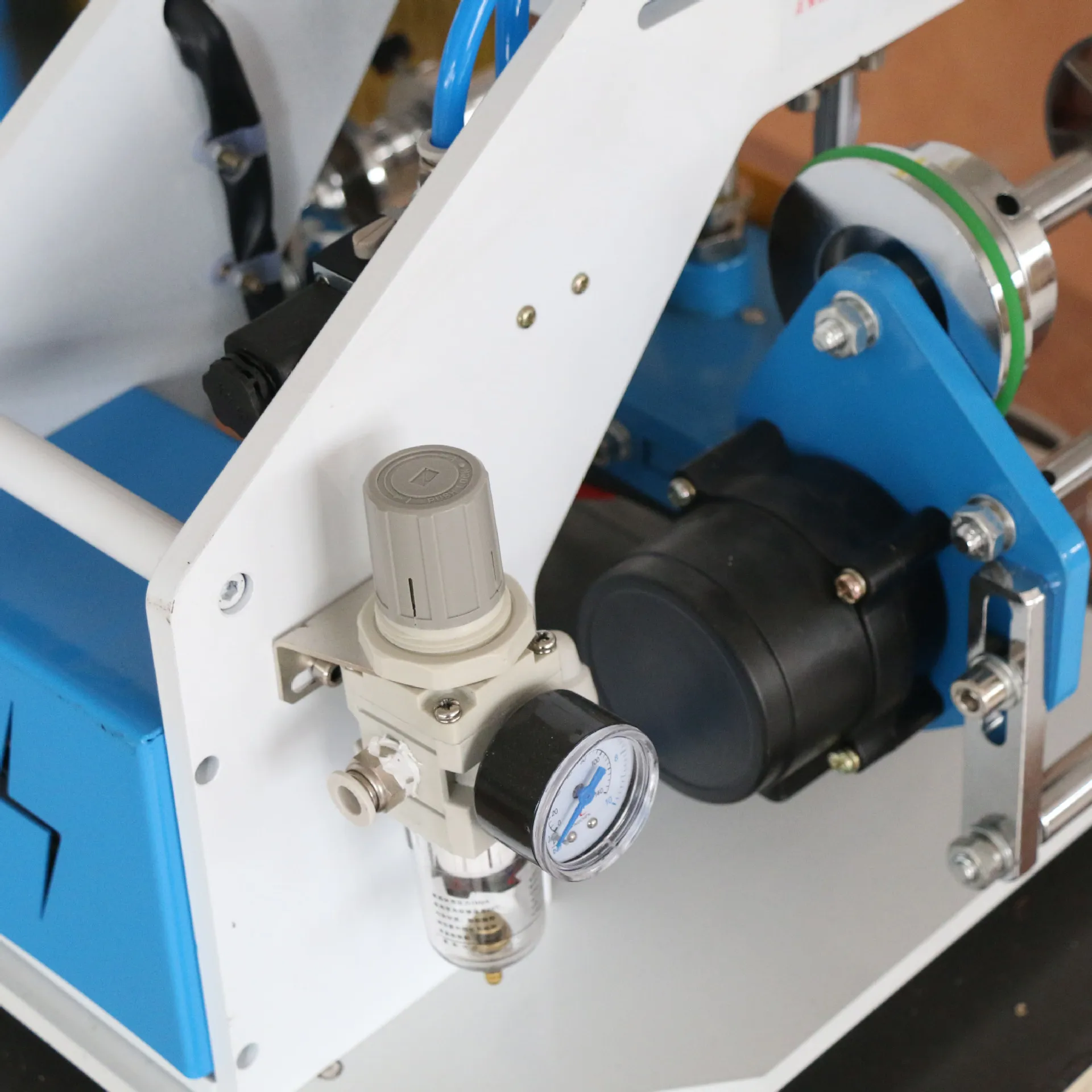

Professional High Quality Hot Sale ZY-819B Pneumatic Hot Stamping Machine Manufacturer's Direct Supply