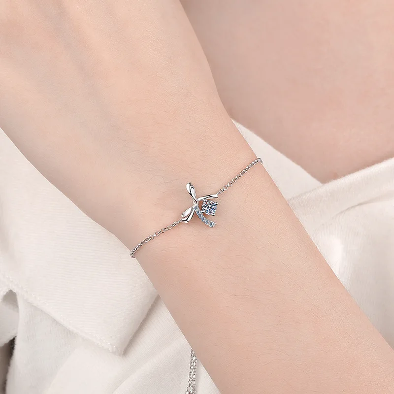 Classic Butterfly shaped Platinum Pt950 Bracelet for Women 0.3 CT Moissanite Diamond Free Adjustable Wedding Fine Jewelry Gift