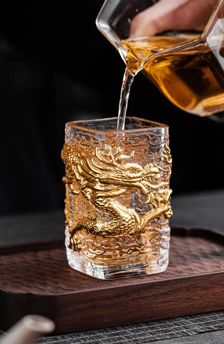 Personalized Creative Glass Tea Cup Golden Dragon Cup Heat-resistant Glass Master Single Cup