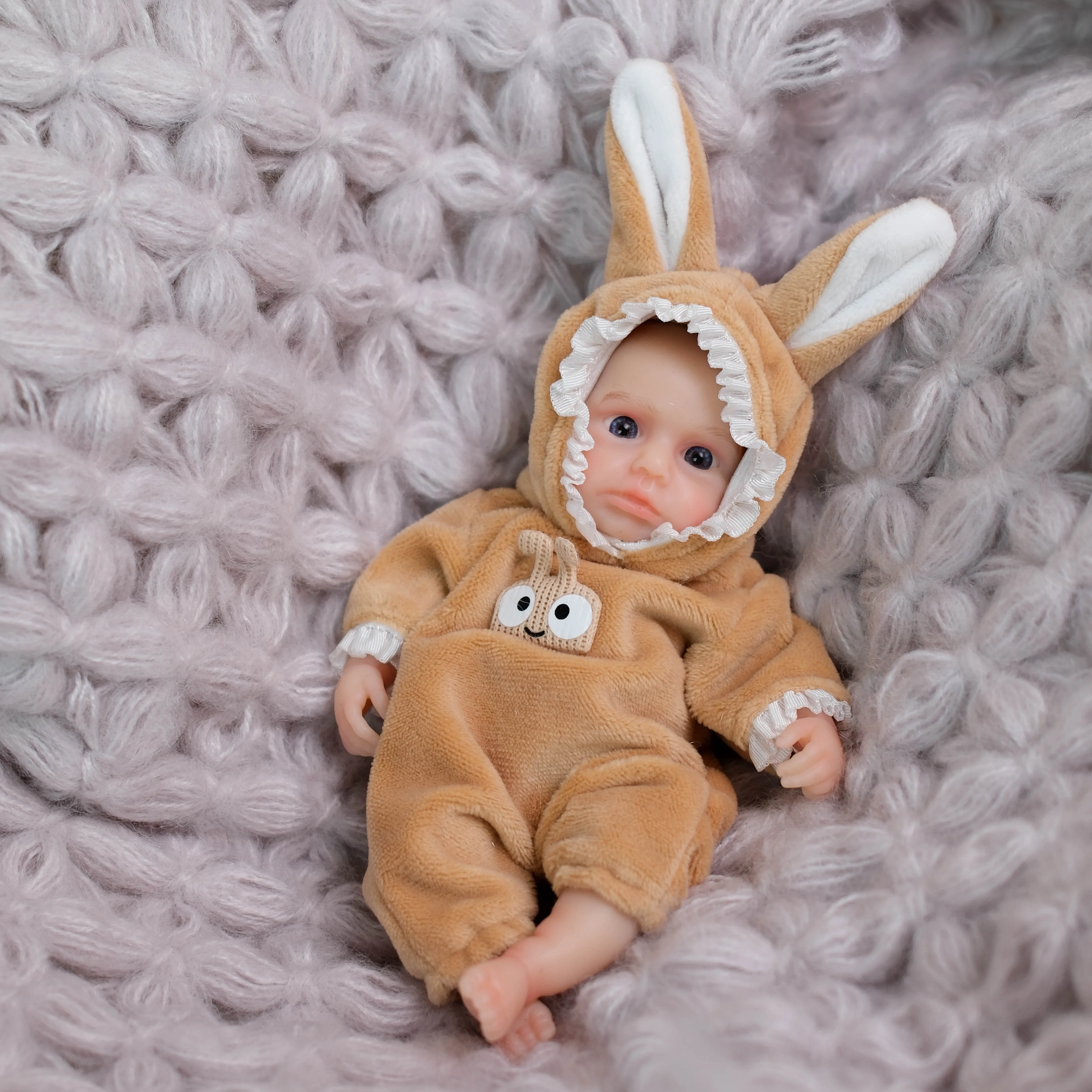 NPK 6inch Mini Full Solid Platinum Silicone Super Soft Flexible Elastic Palm Handy Baby Doll Collectilbe Dolls for Collectors