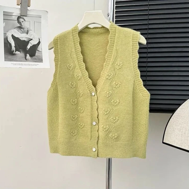 

Cardigan Women's Knitted Vest Cropped Elegant Clothing Female Sweater Light Warm Sales Trend 2025 Casual Fashion Green Waistcoat