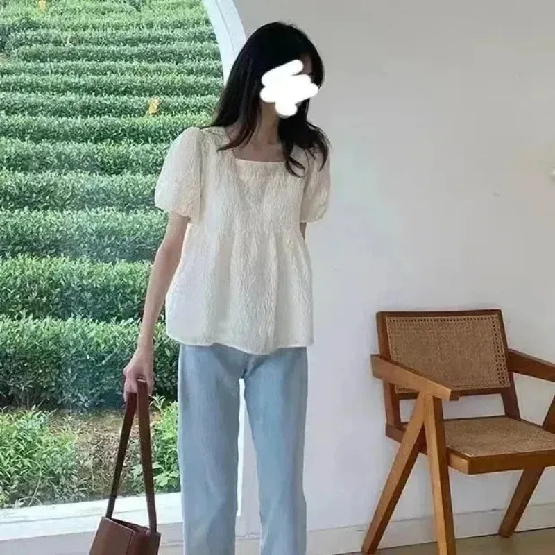 

Новая летняя черная свободная универсальная корейская блузка с коротким рукавом, однотонная плиссированная трендовая рубашка, топы, модная повседневная женская одежда