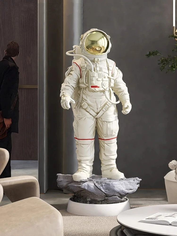 Home Decor Figurines Nordic Astronaut Statues Floor Decoration Living Room Large Figure Sculpture Ornaments Store High-end Decor