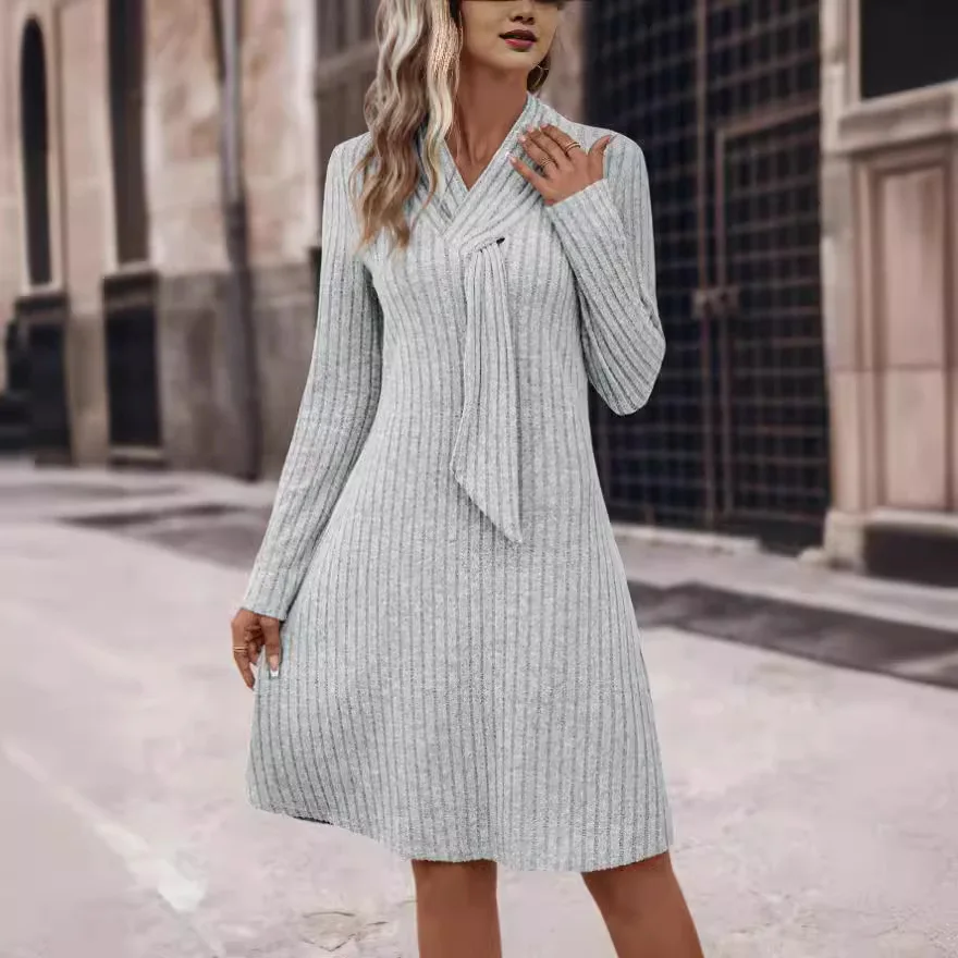 

Grey Long Sleeves Women Dress 2024 Autumn Winter New High-grade Cinched Waist Slim Elegant Knit Dresses Streetwear Robe Femme