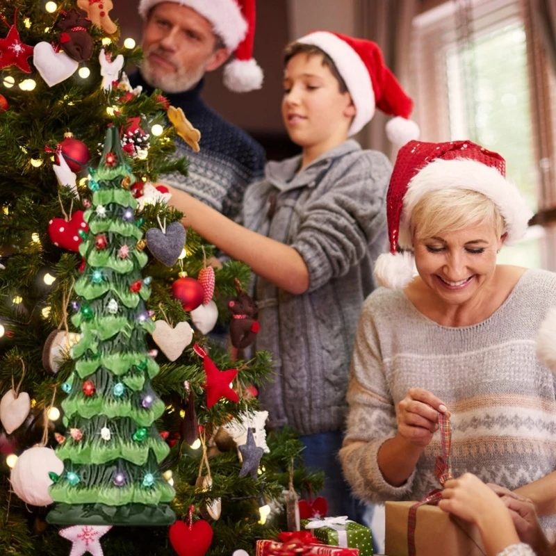 

Illuminated Miniature Christmas Tree Resin Statue with LED Light for Mantels high quality